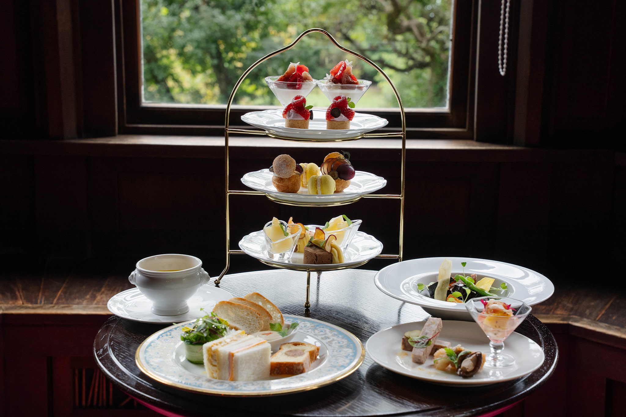 LE UN 神戸迎賓館 クラシックレトロアフタヌーンティー